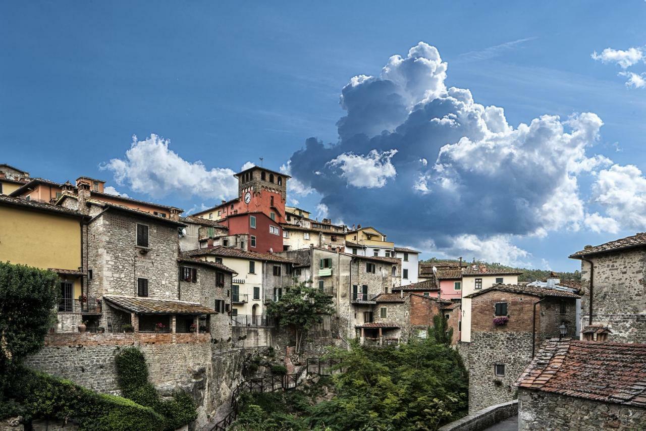 A Casa Da Agata Bed & Breakfast Loro Ciuffenna Exterior photo